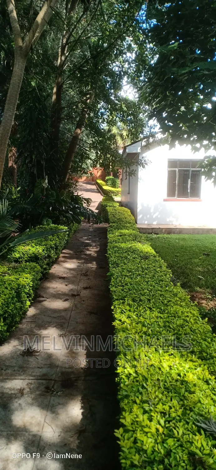 2bdrm Bungalow in Karen for rent