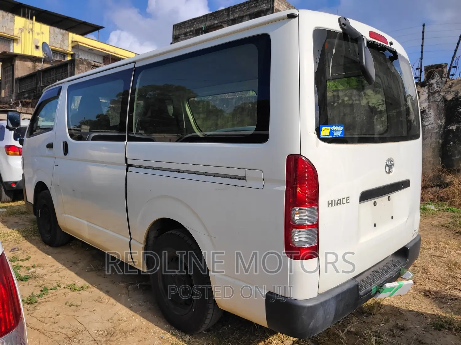 Toyota HiAce 2016 Pearl
