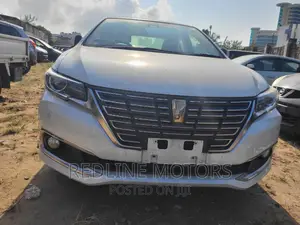 Toyota Premio 1.5 FWD 2016 White