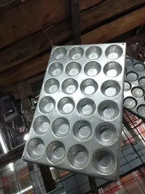Cakes Trays