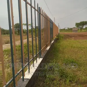 Pallisade Fences