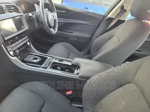Jaguar XE 20d AWD 2017 White