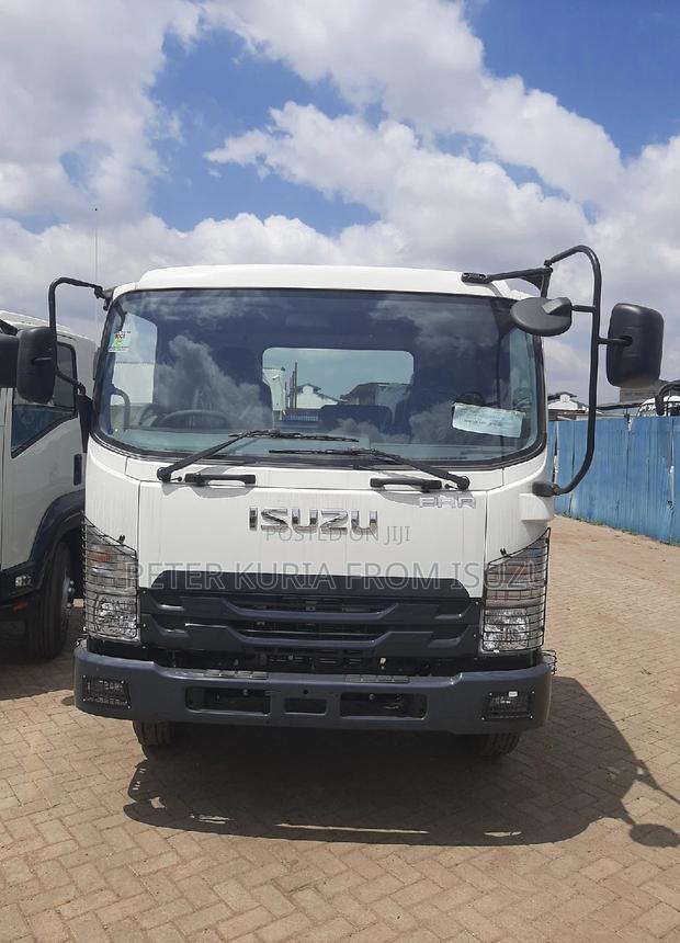 Zero Mileage Isuzu FRR Cabin Chassis - thumbnail 5