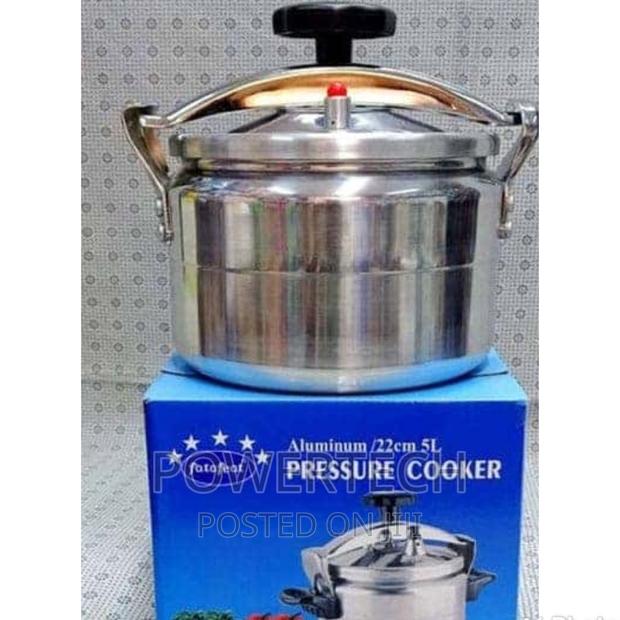 Aluminium Pressure Cooker With Safety Lock- Non Explosive. - main view