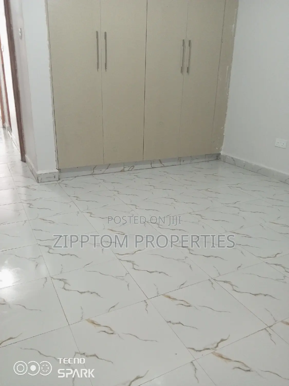 3bdrm Apartment in South C for rent