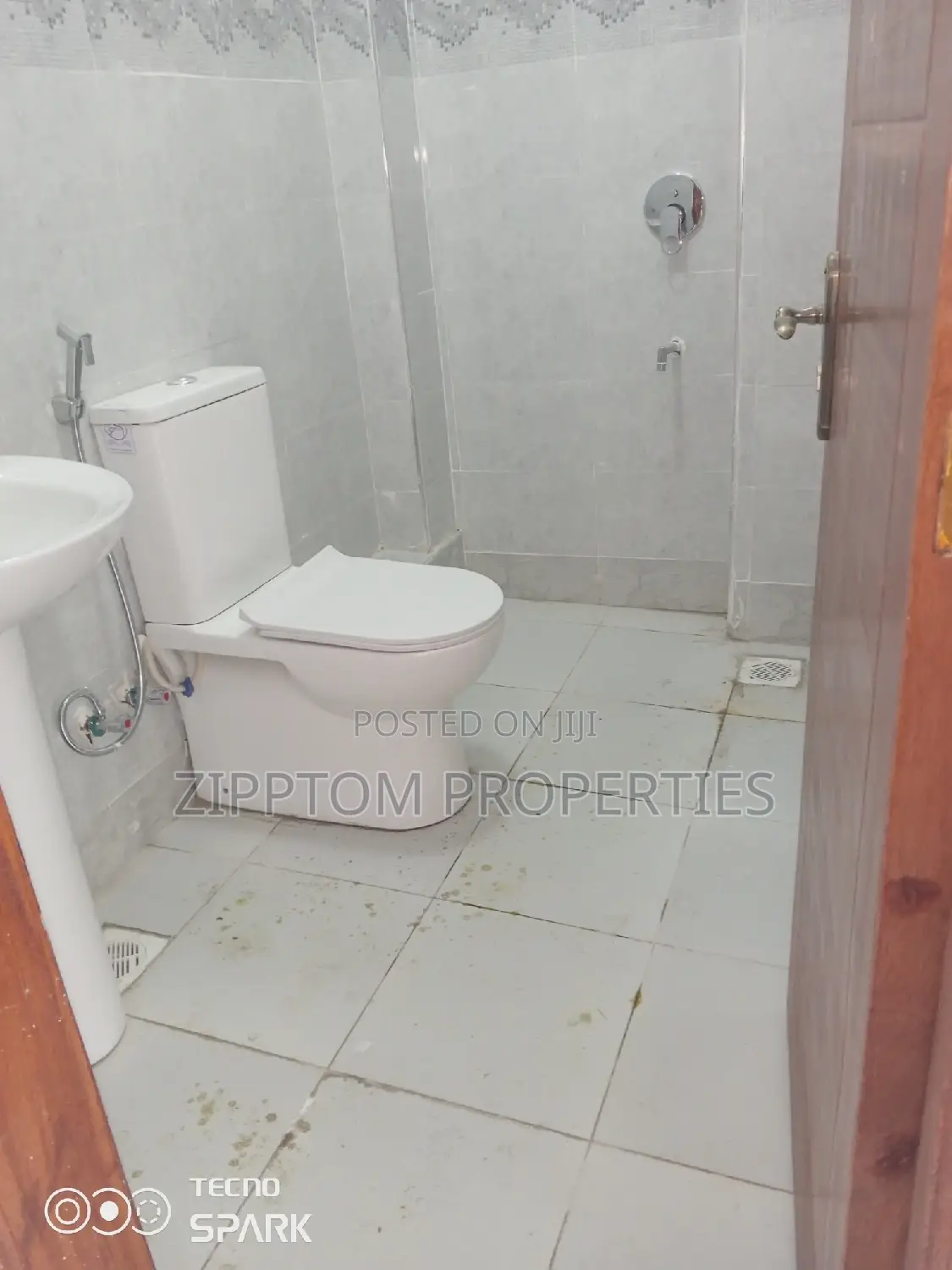 3bdrm Apartment in South C for rent