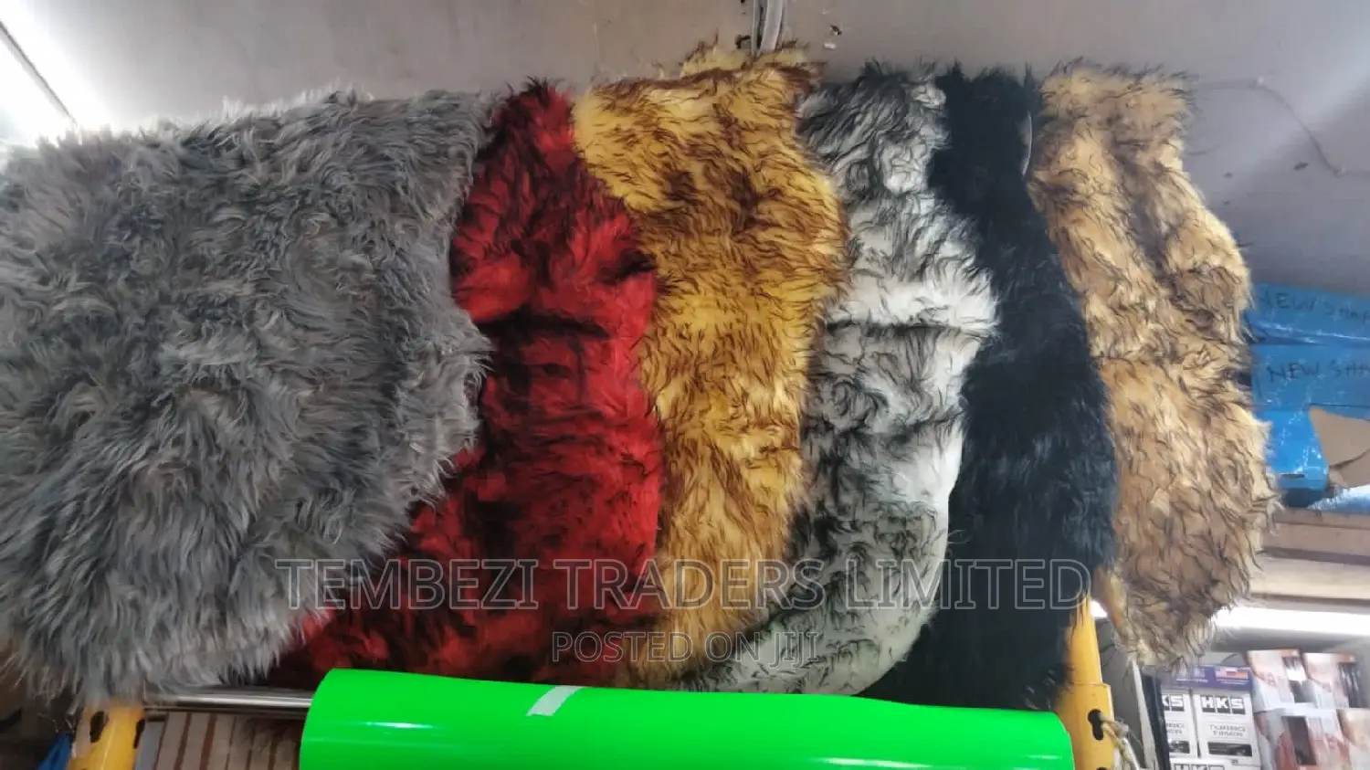 Universal Fluffy Woolen Dashboard Covers
