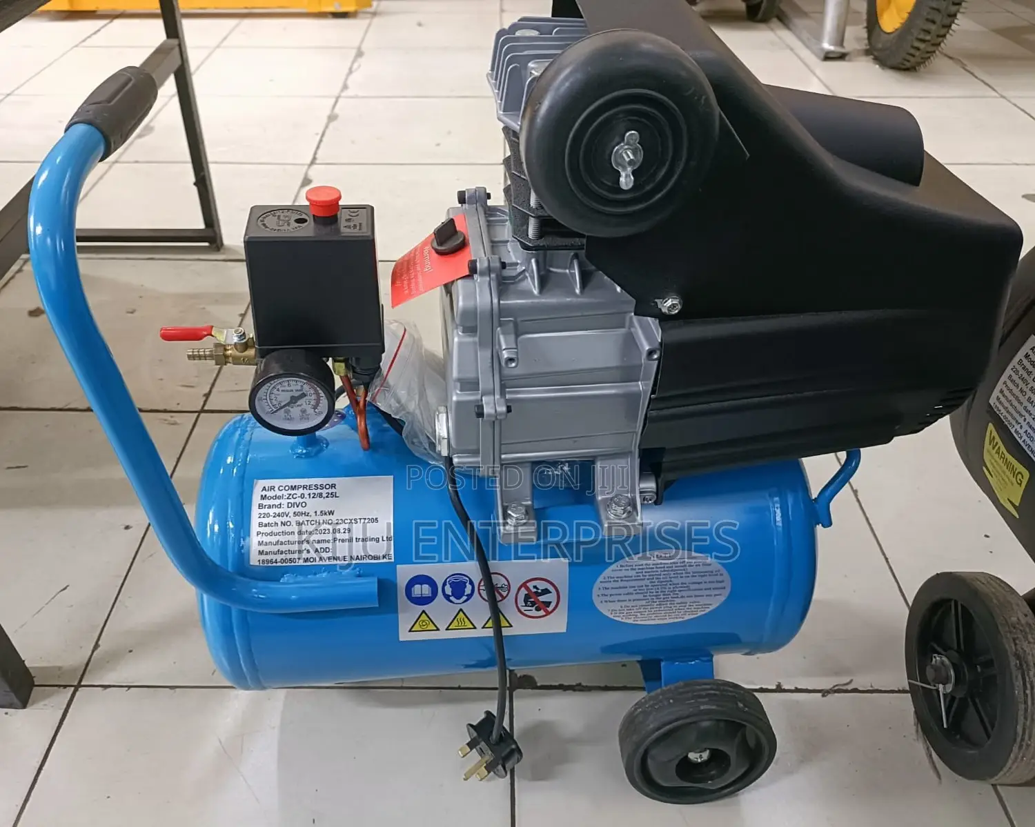 Divo Brand Air Compressor 25litres