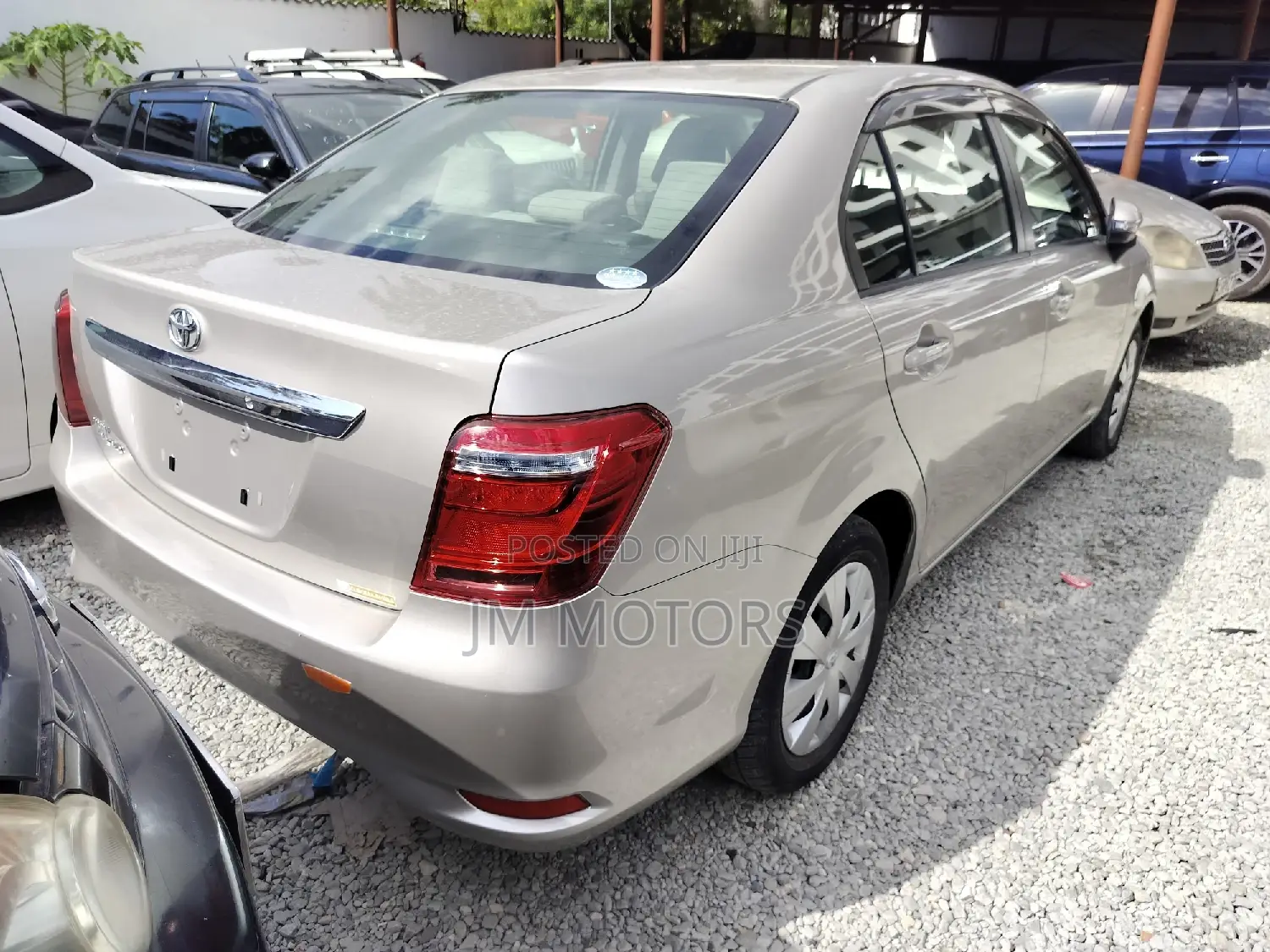 Toyota Axio 2016 Gold