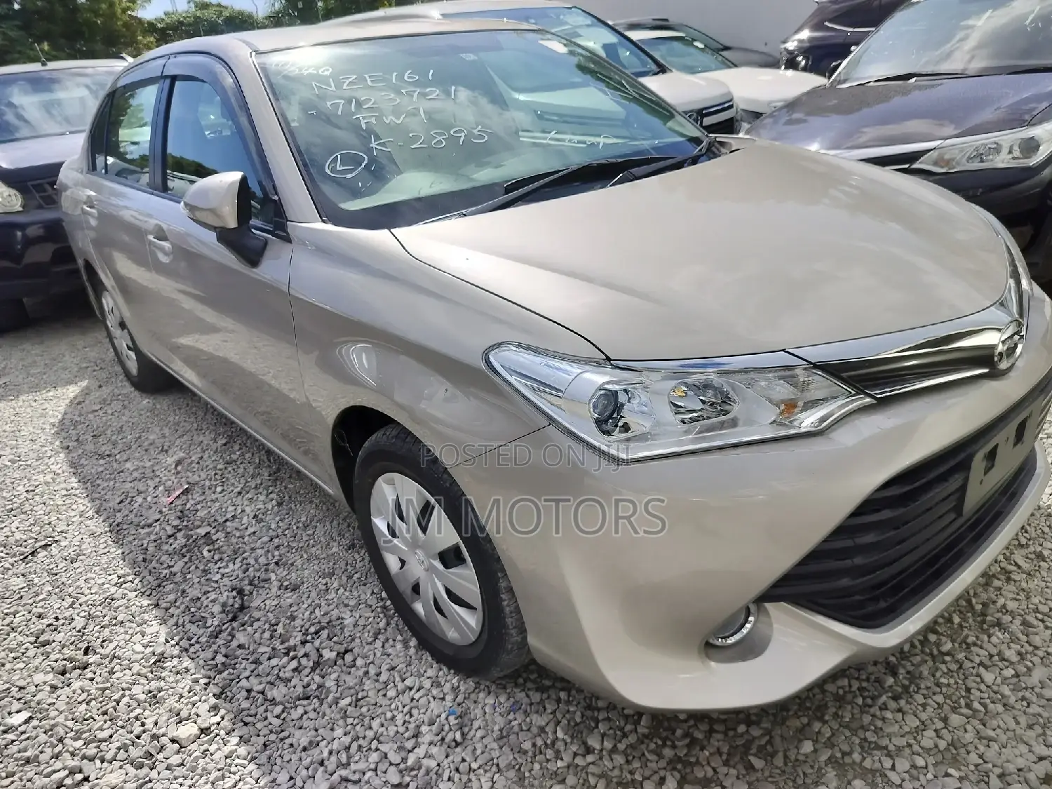 Toyota Axio 2016 Gold