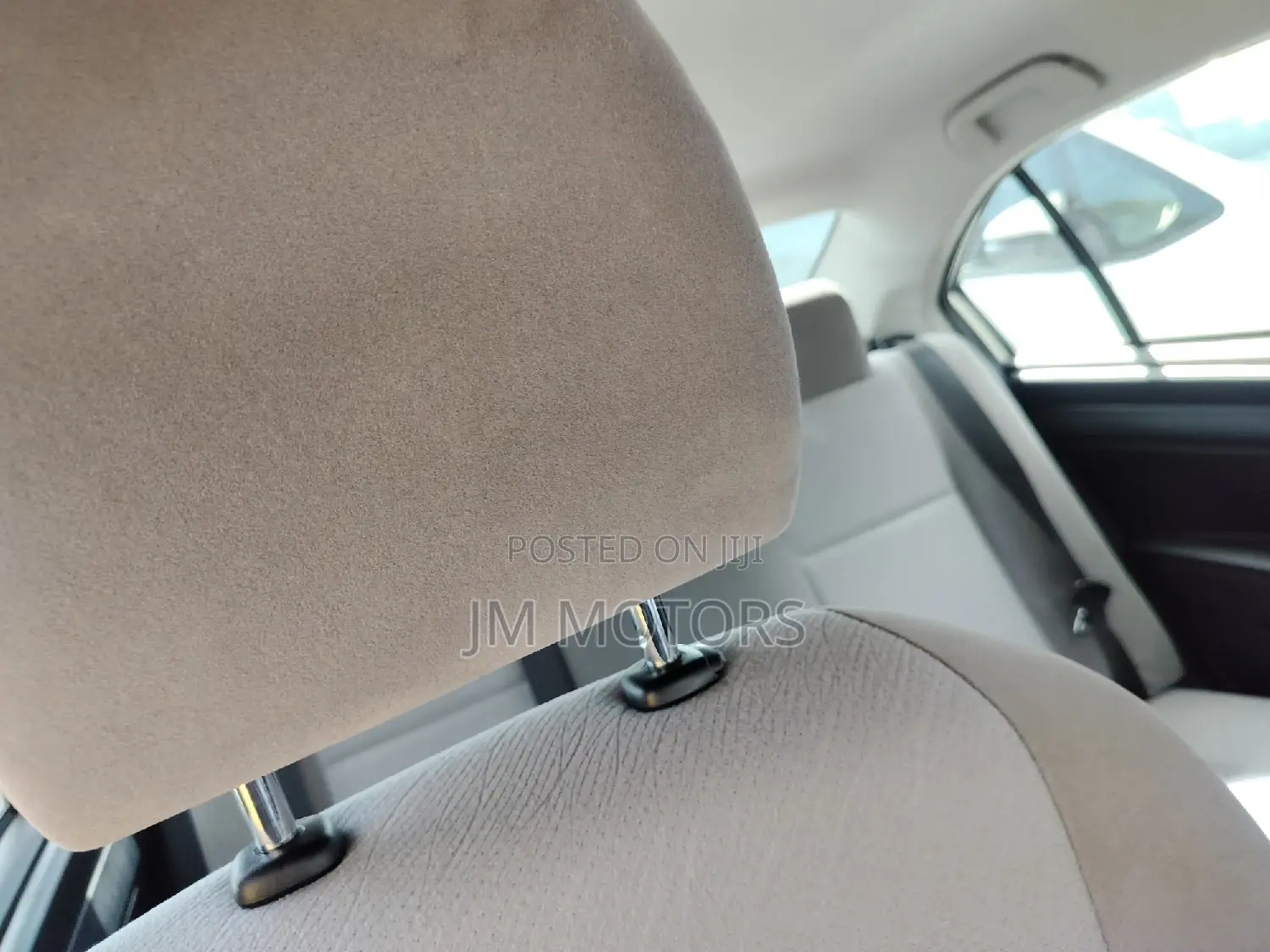 Toyota Axio 2016 Gold