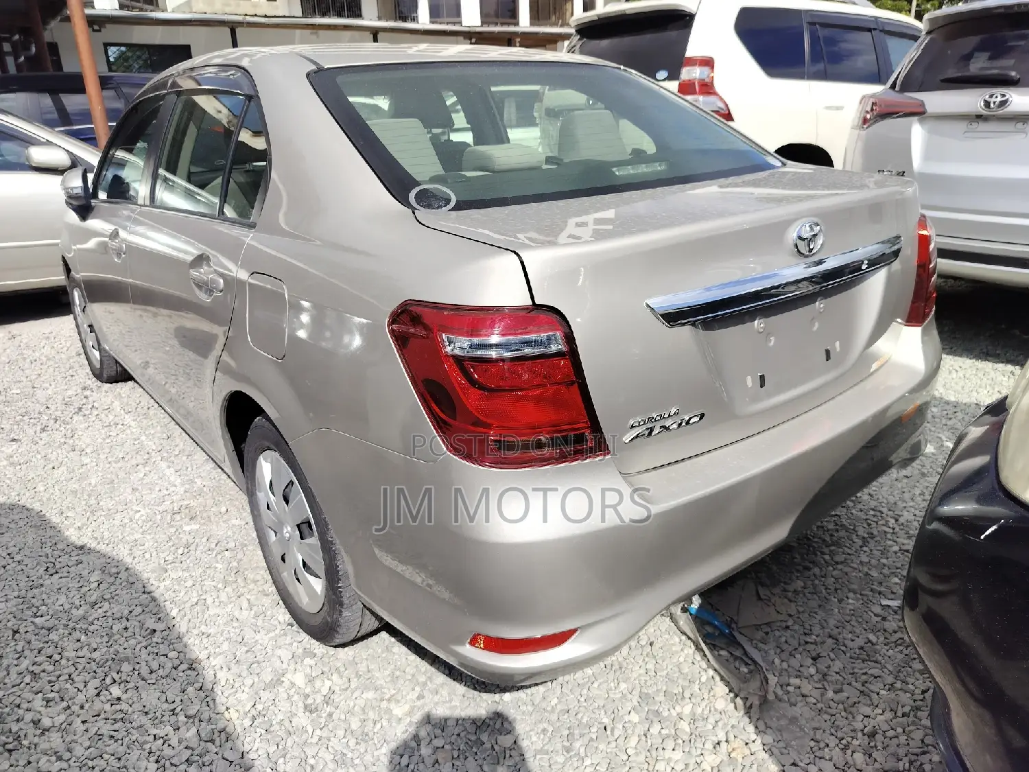 Toyota Axio 2016 Gold
