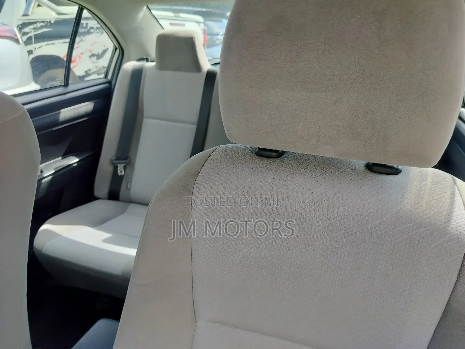 Toyota Axio 2016 Gold