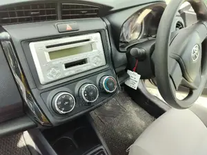 Toyota Axio 2016 Gold