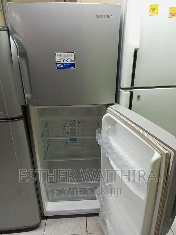 Samsung Fridge 300l - thumbnail 2