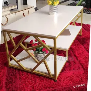 Zippy Coffee Table
