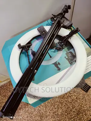 16 Inches Ringlight With Stand and Remote ( Adjustable Brigh