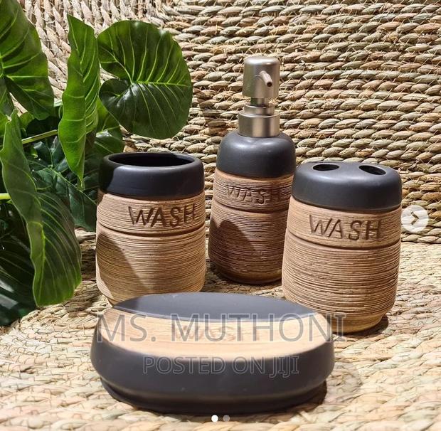 Fancy Ceramic Wash 4in1 Bathroom Set - main view
