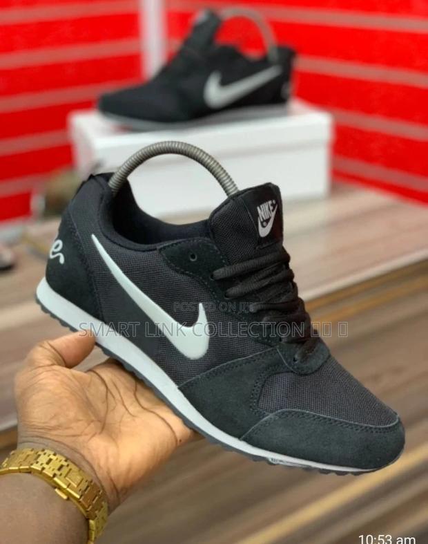 New Nike Fashion  - thumbnail 3