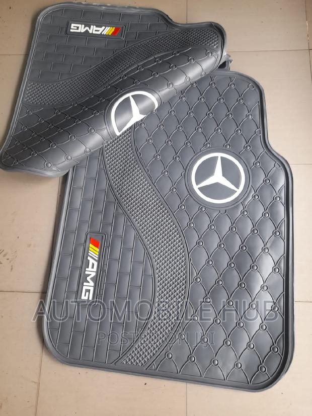 Mercedes Benz Floor Mats Black