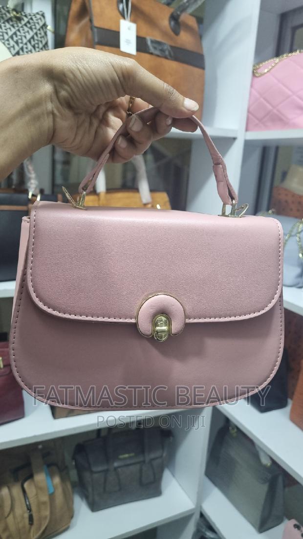 Pretty Slingbag - thumbnail 2