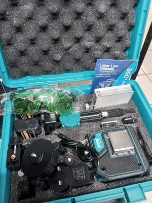 Makita Laser Line Machine