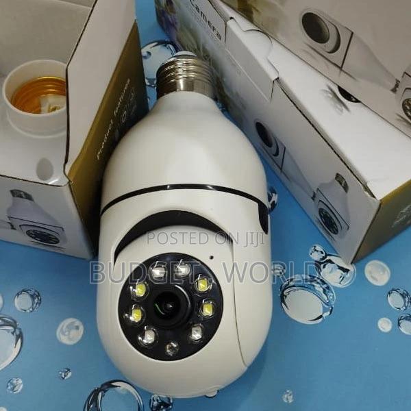 Light Bulb Wi-Fi Outdoor Security Camera-PTZ WIFI Bulb Cam