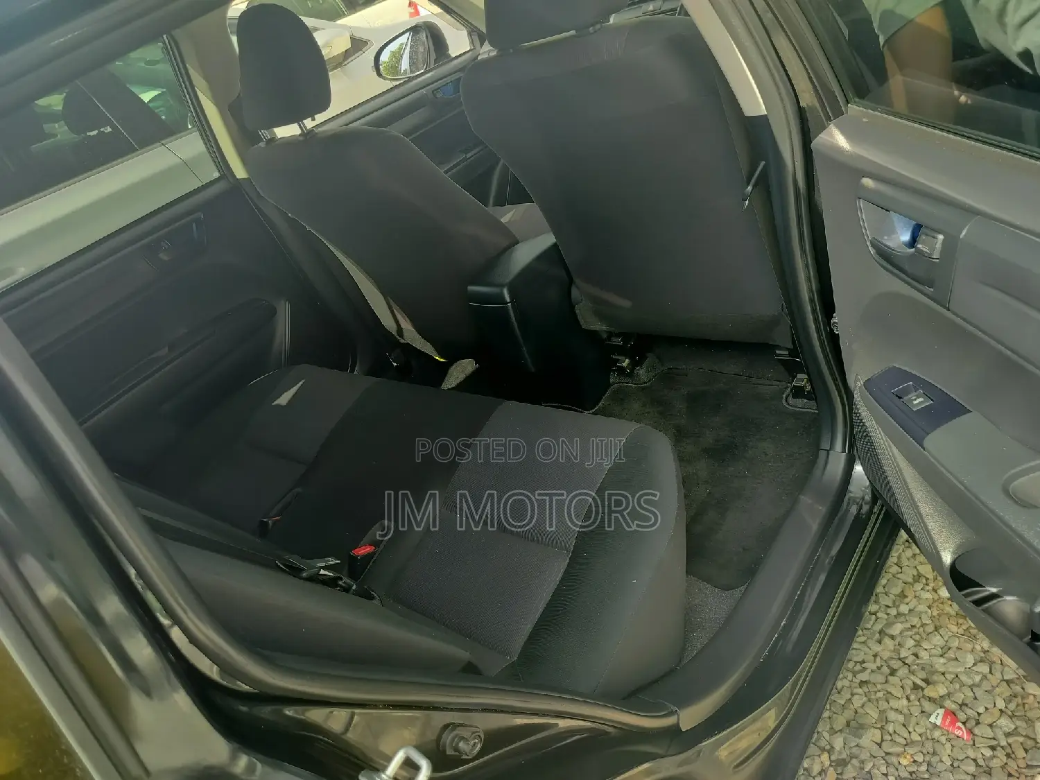 Toyota Corolla Fielder 2016 Black