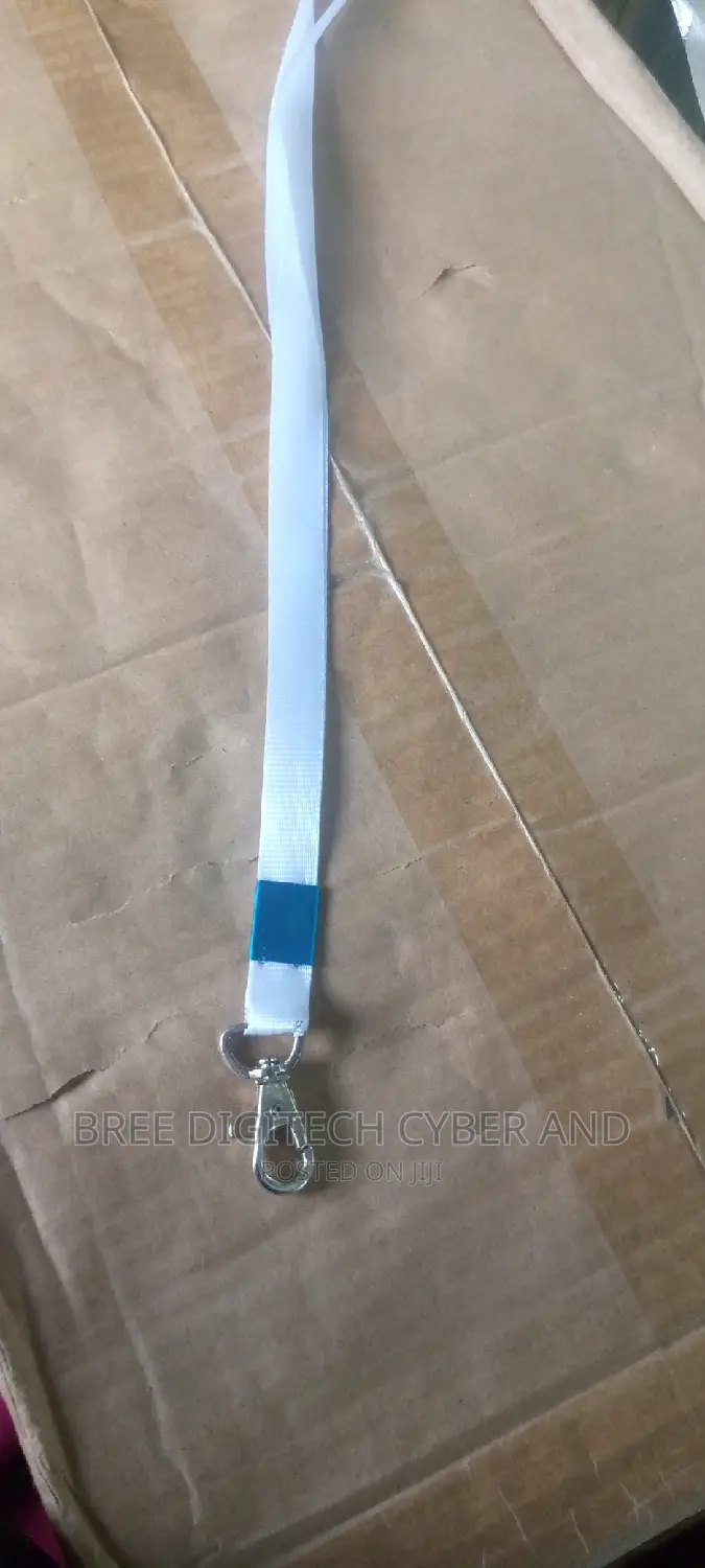 Executive Tag Holder