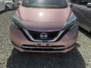 Nissan Note 2016 Pink