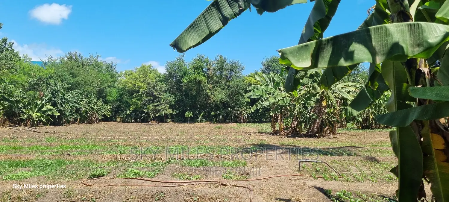 Mtwapa, Prime 1/2 Acre Land for Sale.