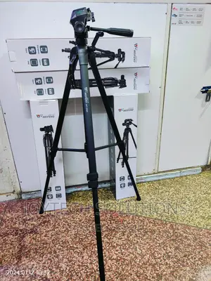 Weifeng Wt-3560 Portable Aluminium Tripod