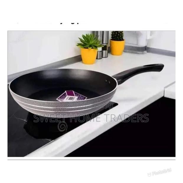 26cm Black Frying Pan - main view