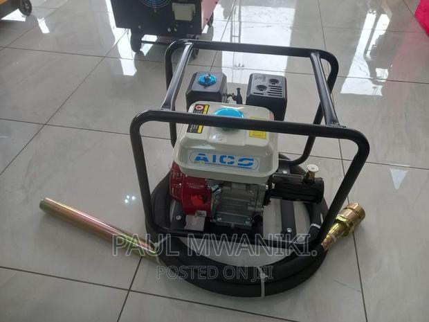 Aico Concrete Vibrator- 7.5 Hp Engine, 45mm Poker.