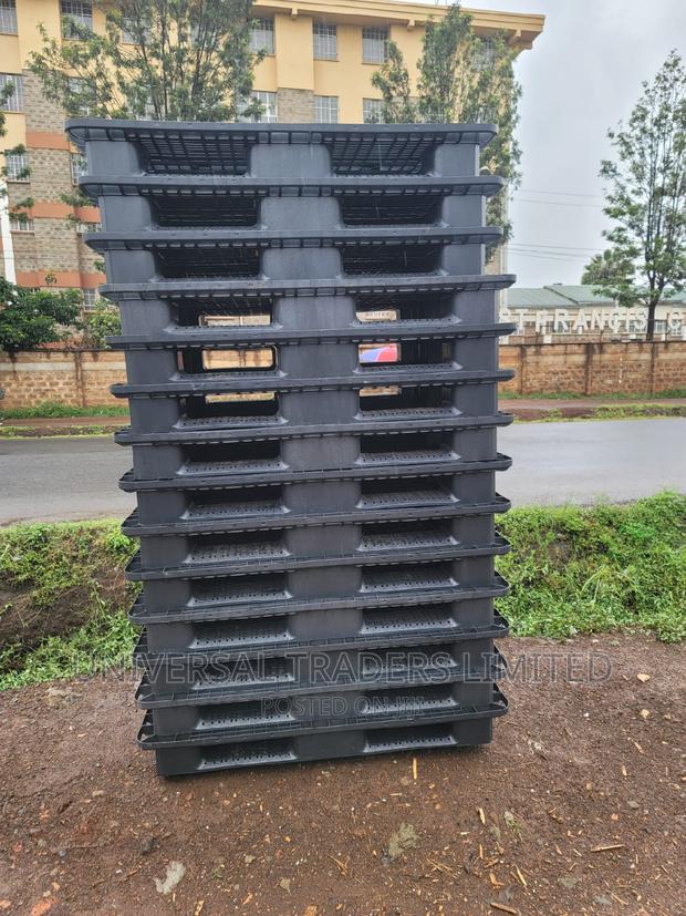 Pallets - Plastic Pallets - Heavy Duty Plastic Pallets - HD