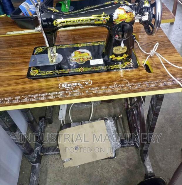 Sewing Machine - Head Machine - main view