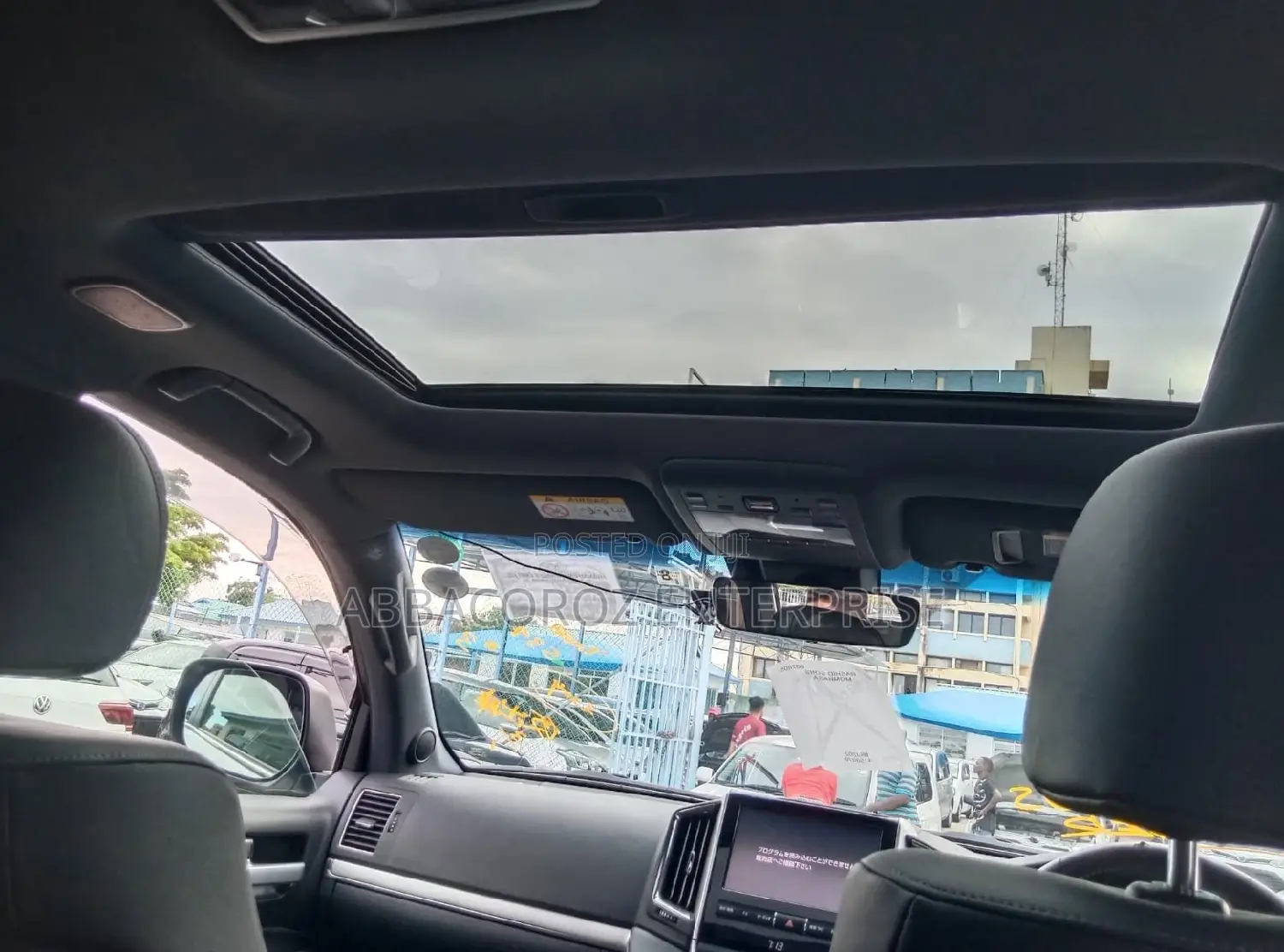 Toyota Land Cruiser 4.6 V8 ZX 2017 Gray