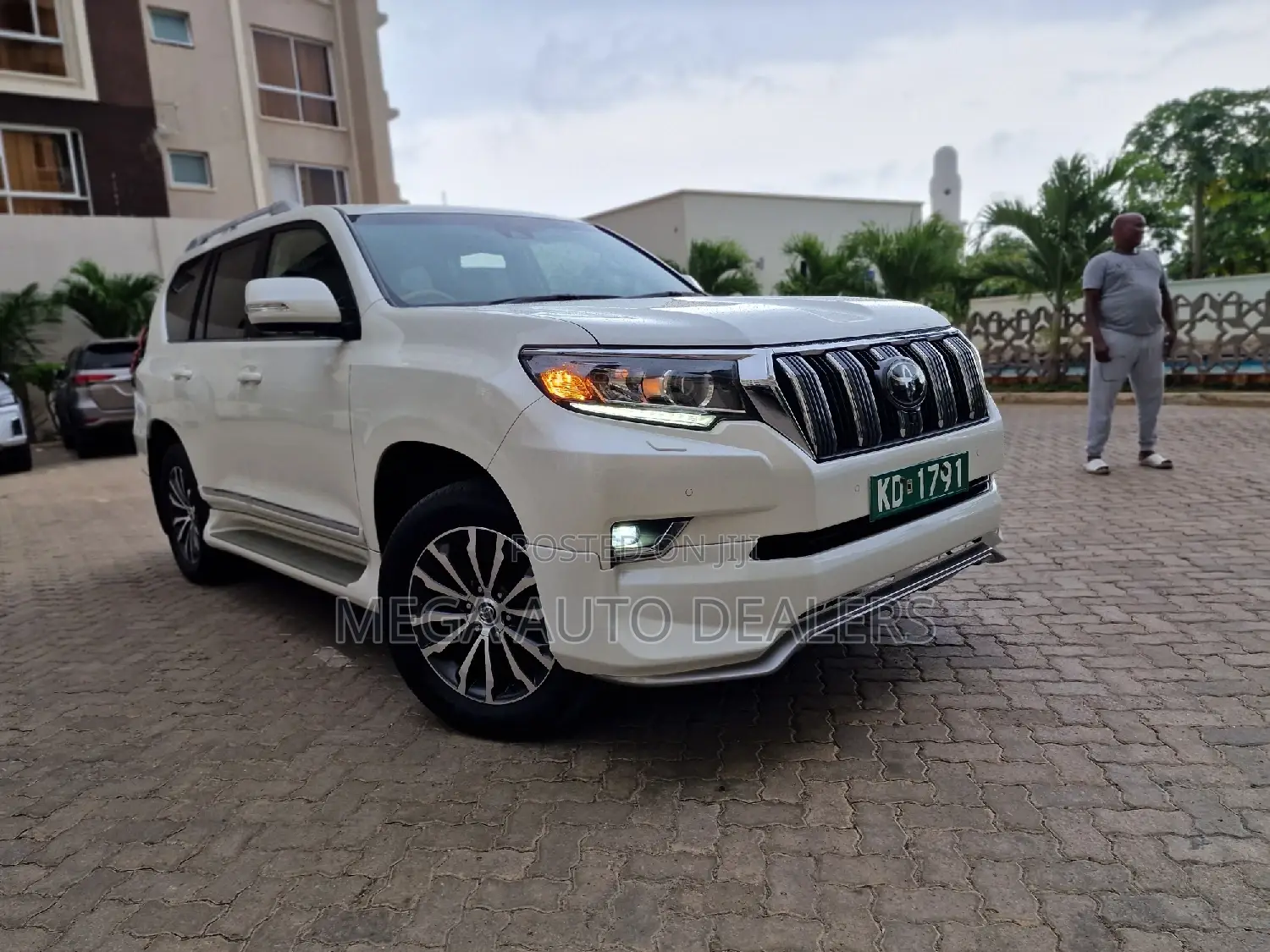 Toyota Land Cruiser Prado 2.8 2018 Pearl