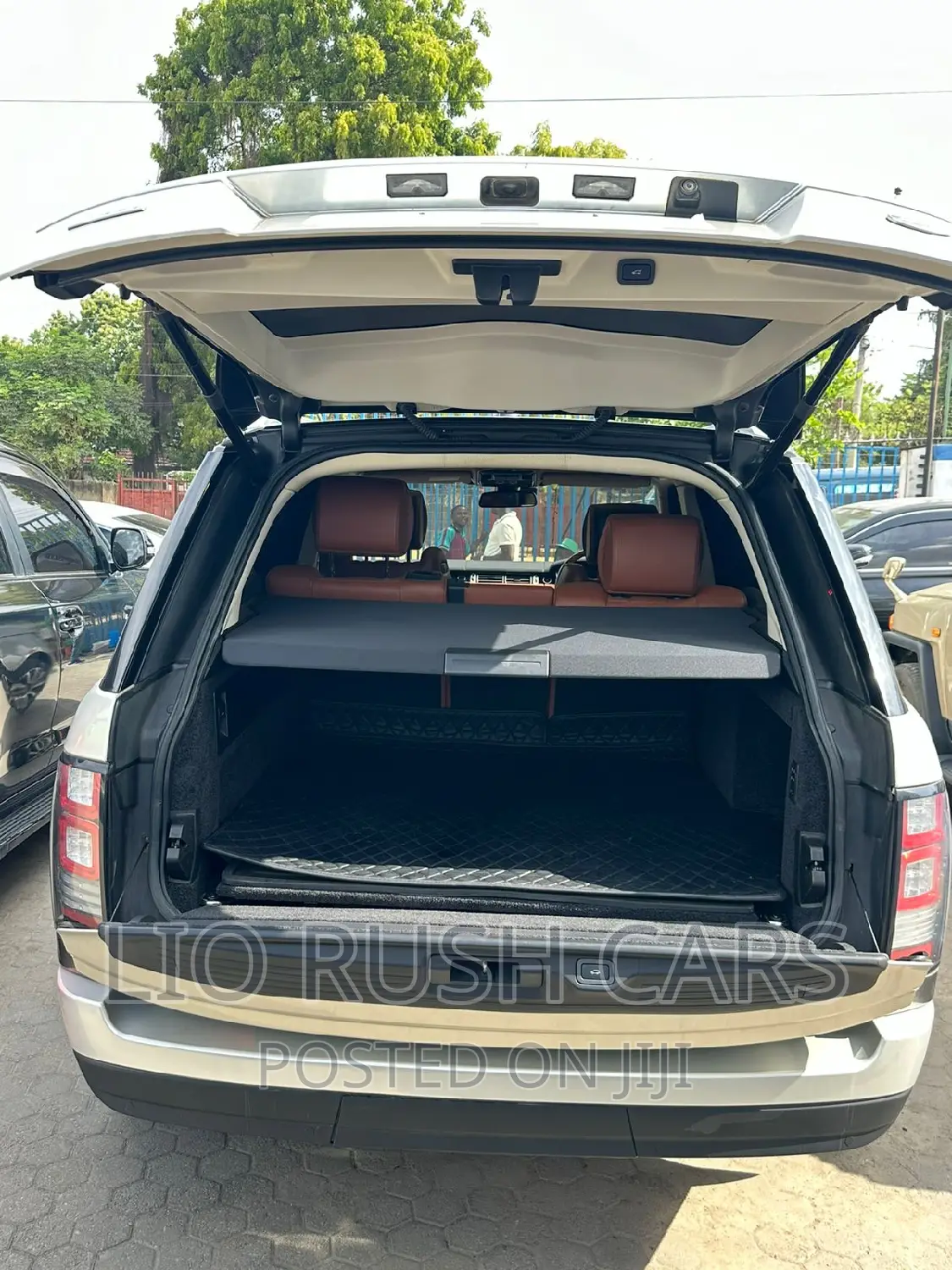 Land Rover Range Rover Vogue 2015 Silver