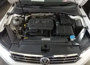 Volkswagen Passat 2017 White