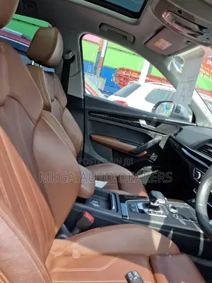 Audi Q5 2.0T Premium AWD quattro 2019 Gray