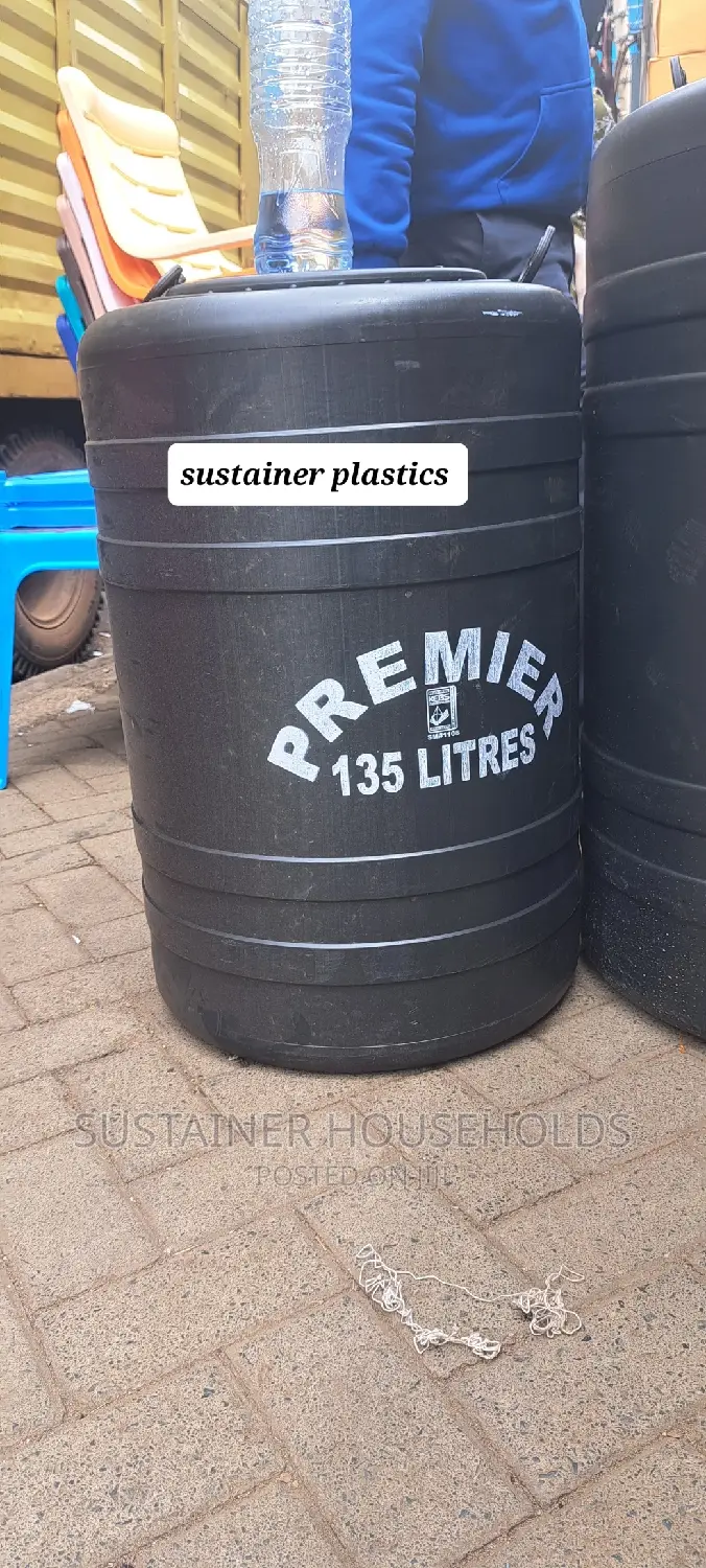 Small Water Tanks, 135 Litres Super Drum