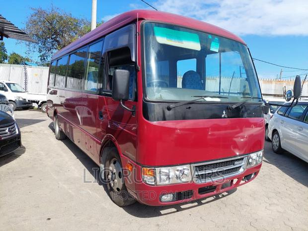 Mitsubishi Fuso Rosa 2017 Red - thumbnail 2
