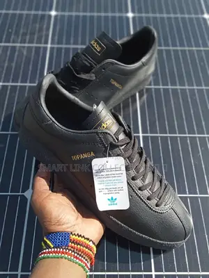 Adidas Topanga 