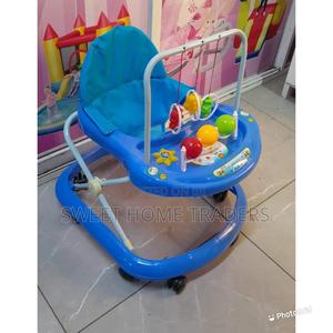 Baby Walker - thumbnail 2