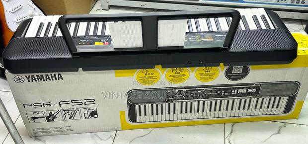 Yamaha PSR-F52 Professional Portable Keyboard - thumbnail 2