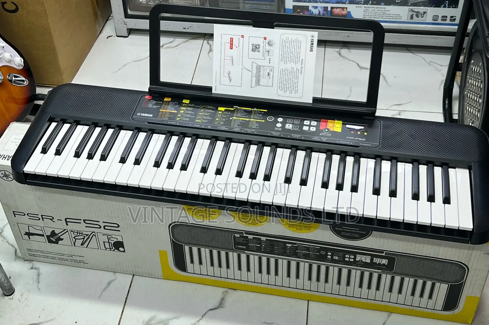 Yamaha PSR-F52 Portable Keyboard