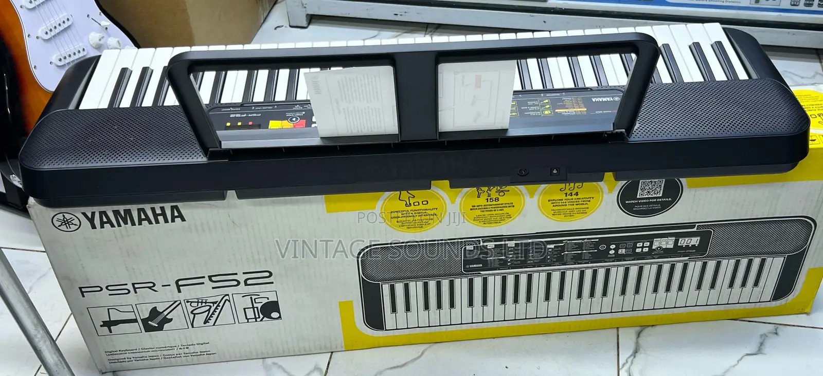 PSR-F52 Yamaha Professional Keyboard