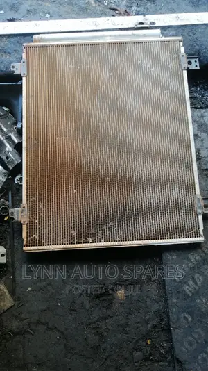 Toyota Hiace 7l 2kd/1kd Radiator Ac