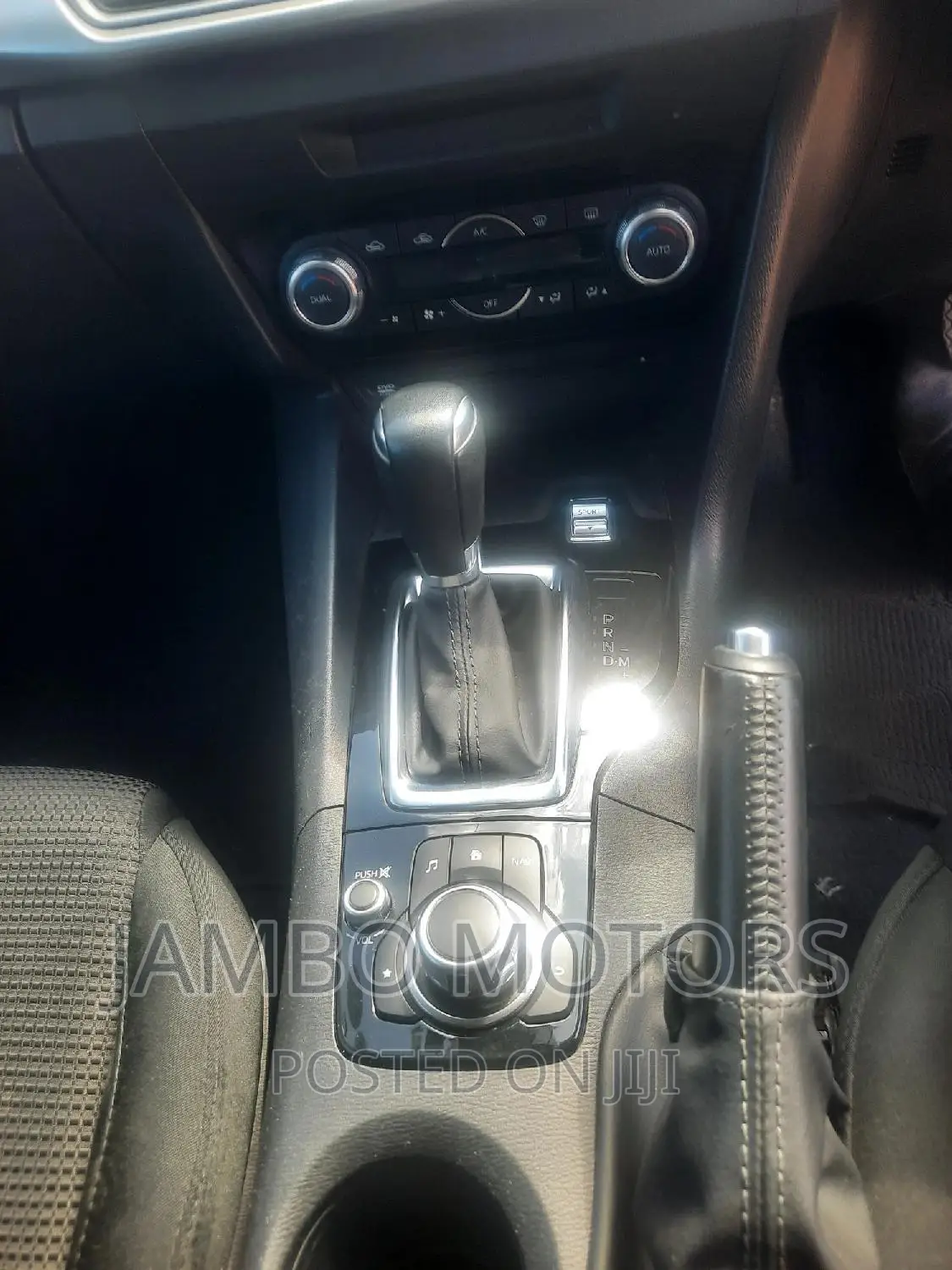 Mazda Axela 2017 Black